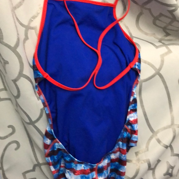 Speedo - Picture 4 of 4